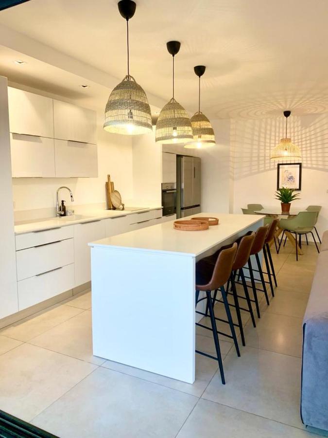 Beach Place Apartments 하이파 외부 사진